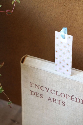 Marque-page 'Abanico' lilas rouge